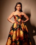 mrunal-thakur-in-multi-colour-gown-dress-photos-003