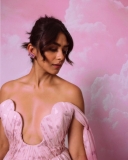 mrunal-thakur-in-pink-gown-dress-photos-002