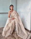 mrunal-thakur-in-white-saree-001