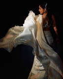 mrunal-thakur-in-white-saree-photos-007