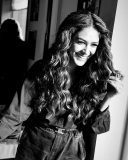 mrunal-thakur-latest-black-and-white-photos-002