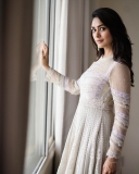 mrunal-thakur-latest-images-in-white-thread-gown-001