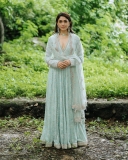mrunal-thakur-new-photos-in-lehenga-012