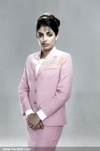 1834mythili_latest_pics_66-003