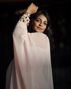 mythili-motherhood-photos-010
