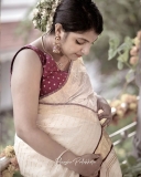 mythili-motherhood-photos-015