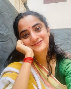 1_namitha-pramod-latest-images-007