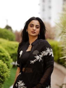 namitha-pramod-full-black-with-embroidery-trending-dress-design-photos-012