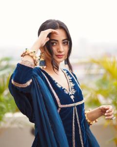 namitha-pramod-in-blue-velvet-churidar-photos-007