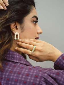 namitha-pramod-in-modern-Indo-western-ethnic-outfit-with-a-coordinated-purple-monochrome-palette-and-matching-hip-length-purple-jacket-011