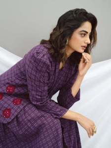 namitha-pramod-in-modern-Indo-western-ethnic-outfit-with-a-coordinated-purple-monochrome-palette-and-matching-hip-length-purple-jacket-012