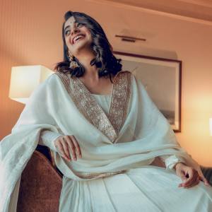 namitha-pramod-in-off-white-churidar-dress-photos