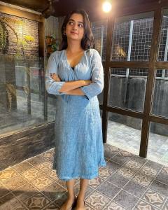 namitha-pramod-in-simple-look-photos2022-001