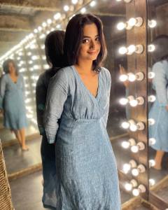 namitha-pramod-in-simple-look-photos2022