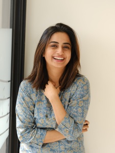 namitha-pramod-in-stylish-simple-kurti-ideas-images-015