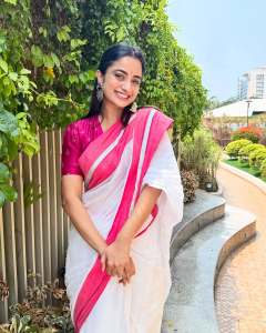 namitha-pramod-in-vishu-make-up-and-dressing-ideas-photos-004
