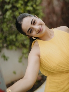 namitha-pramod-in-yellow-color-dress-outfit-photos-011