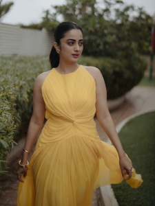 namitha-pramod-in-yellow-color-dress-outfit-photos-014