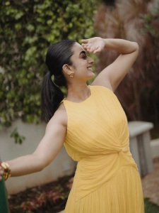 namitha-pramod-in-yellow-color-dress-outfit-photos