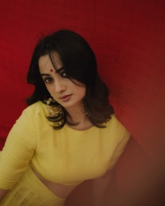 namitha-pramod-in-yellow-latest-trend-lehenga-for-function-photos-013