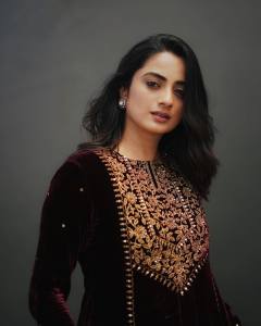 namitha-pramod-latest-fashion-makeover-photos-009