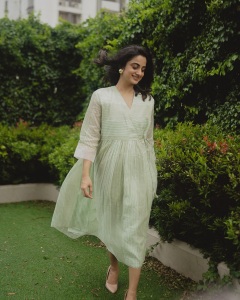 namitha-pramod-latest-photos-from-her-vacation-002