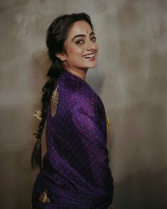 namitha-pramod-latest-photos-in-blue-lehenga-with-golden-blouse-001