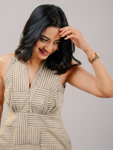 namitha-pramod-latest-photos-in-stylish-kurta-001