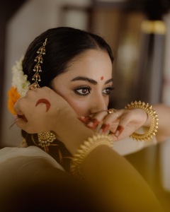namitha-pramod-latest-photoshoot-dressing-style-ideas-photos-002