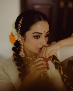 namitha-pramod-latest-photoshoot-dressing-style-ideas-photos-004