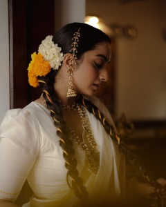 namitha-pramod-latest-photoshoot-dressing-style-ideas-photos-018