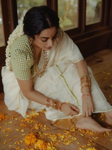 namitha-pramod-latest-photoshoot-dressing-style-ideas-photos-030