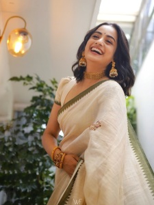 namitha-pramod-latest-photoshoot-dressing-style-ideas-photos-043