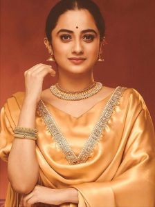 namitha pramod latest pics7123-001