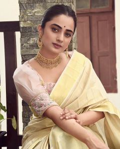 namitha pramod new onam saree photos-001