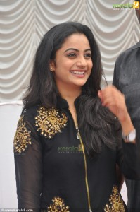 namitha-pramod-new-photos98-00251