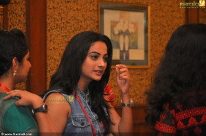 namitha-pramod-photos-00237