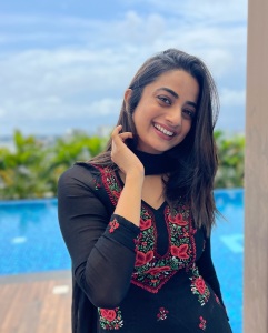 namitha-pramod-photos-in-churidar-001