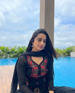 namitha-pramod-photos-in-churidar-003