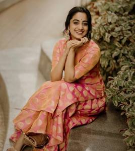 namitha-pramod-recent-photos-002