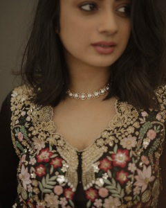 namitha-pramod-stylish-poses-for-photos-020