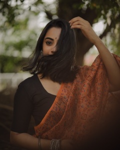 namitha-pramod-stylish-poses-for-photos-029