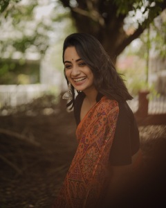 namitha-pramod-stylish-poses-for-photos-033