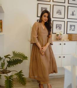 namitha-pramod-wearing-fashion-outfits-photos-002
