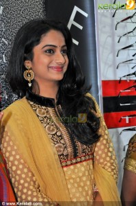 namitha_pramod_images-0023