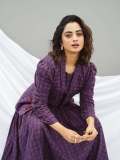 namitha-pramod-in-modern-Indo-western-ethnic-outfit-with-a-coordinated-purple-monochrome-palette-and-matching-hip-length-purple-jacket-007