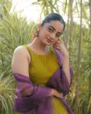 namitha-pramod-in-olive-green-lehenga-with-purple-dupatta-photos-002