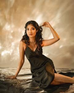 nandana-varma-glamour-photos-004