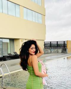nandana-varma-glamour-photoshoot-photos-005