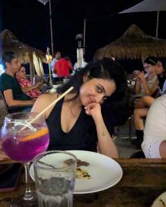 nandana-varma-in-outing-outfit-ideas-photos-005